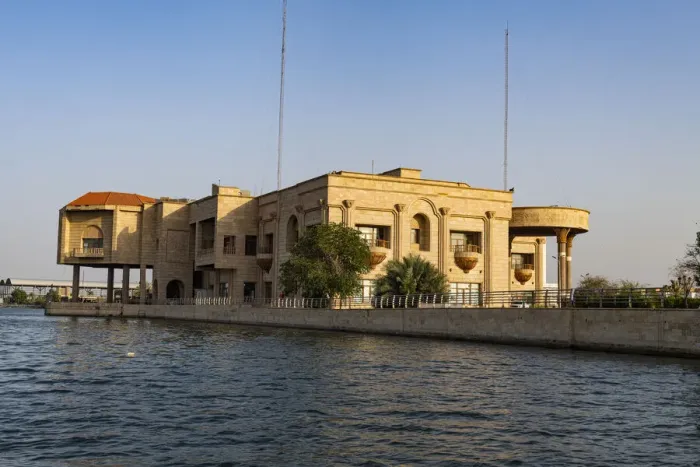 Framed Print : Saddam Husseins old palace, Arvand Rood, Schatt Al-Arab, Basra, Iraq, Middle East Framed Print : Saddam Husseins old palace, Arvand Rood, Schatt Al-Arab, Basra, Iraq, Middle East