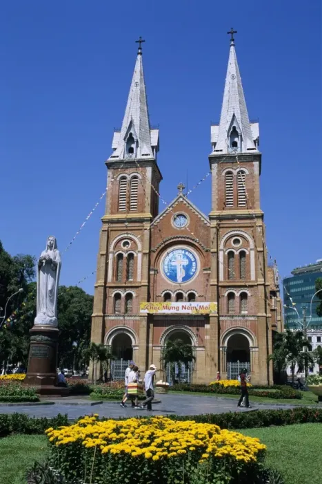 Framed Print : Saigon Notre-Dame Basilica, French colonial architecture, Ho Chi Minh City (Saigon), Vietnam, Indochina, Southeast Asia, Asia Framed Print : Saigon Notre-Dame Basilica, French colonial architecture, Ho Chi Minh City (Saigon), Vietnam, Indochina, Southeast Asia, Asia