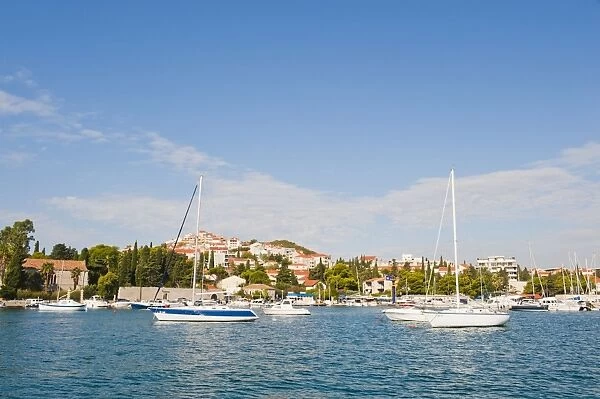 Sailing boats at Kolocep Island (Kalamota), Elaphiti Islands, Dalmatian Coast, Adriatic Sea, Croatia, Europe