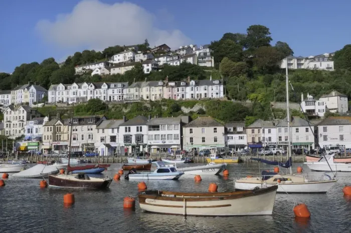 Framed Print : Sailing yachts and fishing boats moored in Looe harbour, Cornwall, England, United Kingdom, Europe