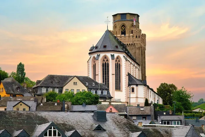 Framed Print : Saint Martin's Parish Church, Oberwesel, Rhineland Palatinate, Germany, Europe Framed Print : Saint Martin's Parish Church, Oberwesel, Rhineland Palatinate, Germany, Europe