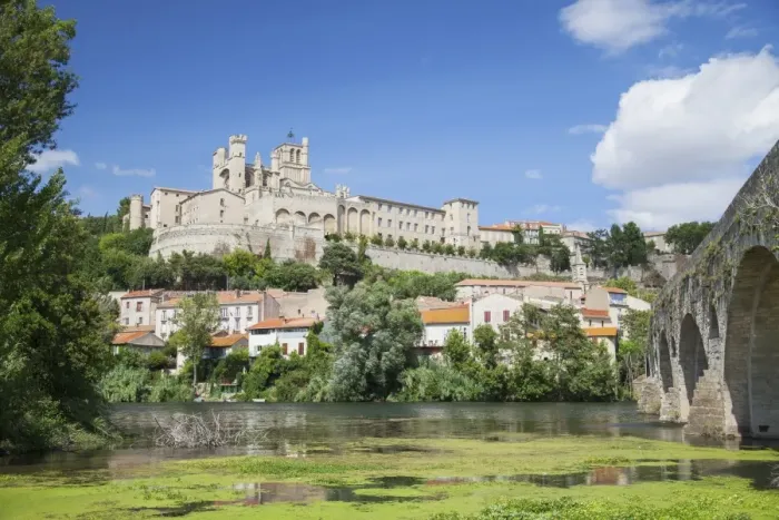 Framed Print : Saint Nazaire Cathedral and Pont Vieux (Old Bridge), Beziers, Herault, Languedoc-Roussillon, France, Europe Framed Print : Saint Nazaire Cathedral and Pont Vieux (Old Bridge), Beziers, Herault, Languedoc-Roussillon, France, Europe