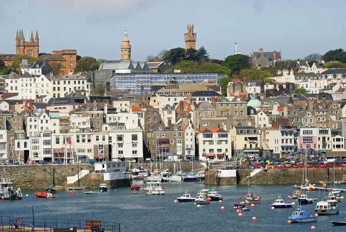 Framed Print : Saint Peter Port, Island of Guernsey, Bailiwick of Guernsey, British Crown dependency, English Channel, Europe