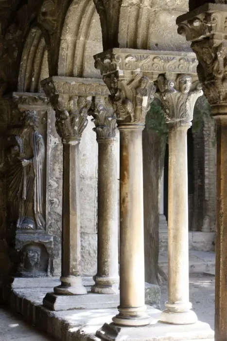 Framed Print : Saint-Trophime church cloister, Arles, Bouches du Rhone, France, Europe Framed Print : Saint-Trophime church cloister, Arles, Bouches du Rhone, France, Europe