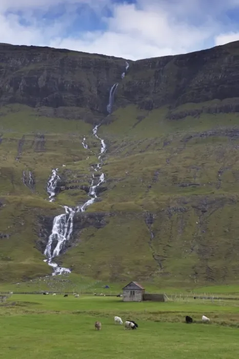 Framed Print : Saksunardalur valley near Saksun, Streymoy, Faroe Islands (Faroes), Denmark, Europe Framed Print : Saksunardalur valley near Saksun, Streymoy, Faroe Islands (Faroes), Denmark, Europe