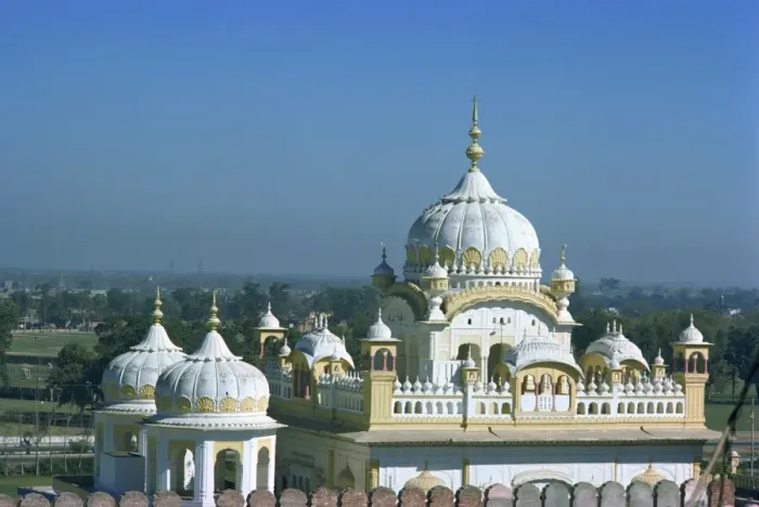 Framed Print : Samadhi (shrine) of Ranjit Singh Framed Print : Samadhi (shrine) of Ranjit Singh