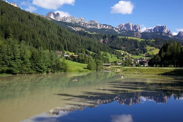 Sameda, Fassa Valley, Trento Province, Trentino-Alto Adige  /  South Tyrol, Italian Dolomites, Italy, Europe