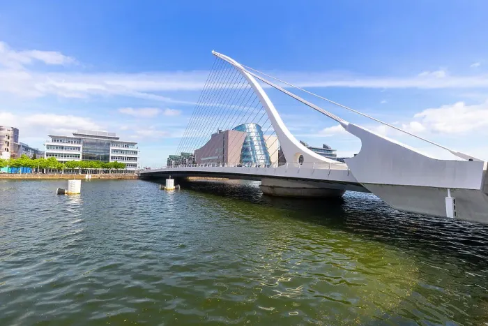 Framed Print : Samuel Beckett Bridge, River Liffey, Dublin, Republic of Ireland, Europe Framed Print : Samuel Beckett Bridge, River Liffey, Dublin, Republic of Ireland, Europe