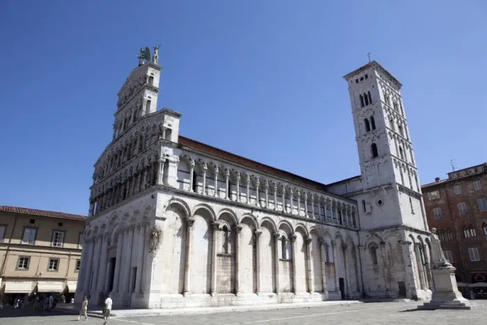 Framed Print : San Giacomo Church, Lucca, Tuscany, Italy, Europe Framed Print : San Giacomo Church, Lucca, Tuscany, Italy, Europe
