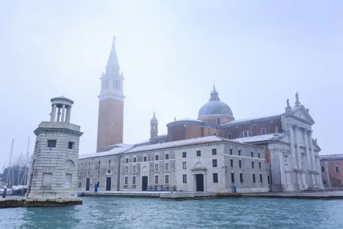 Framed Print : San Giorgio Maggiore in the mist on a cold winter morning after snow, Venice, UNESCO Framed Print : San Giorgio Maggiore in the mist on a cold winter morning after snow, Venice, UNESCO
