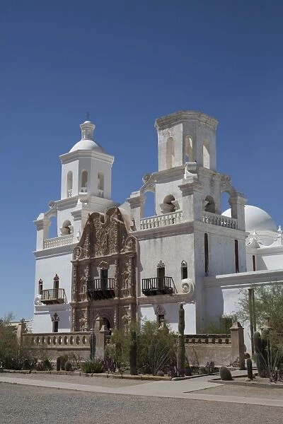 San Xavier del Bac Mission, founded in 1692, National Historic Landmark, Tohono O odham San Xavier Indian Reservation, Arizona, United States of America, North America