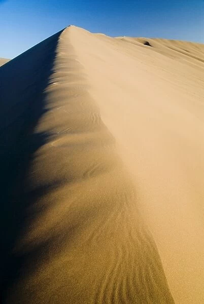 Sand dunes, desert, Dunhuang, Gansu, China, Asia