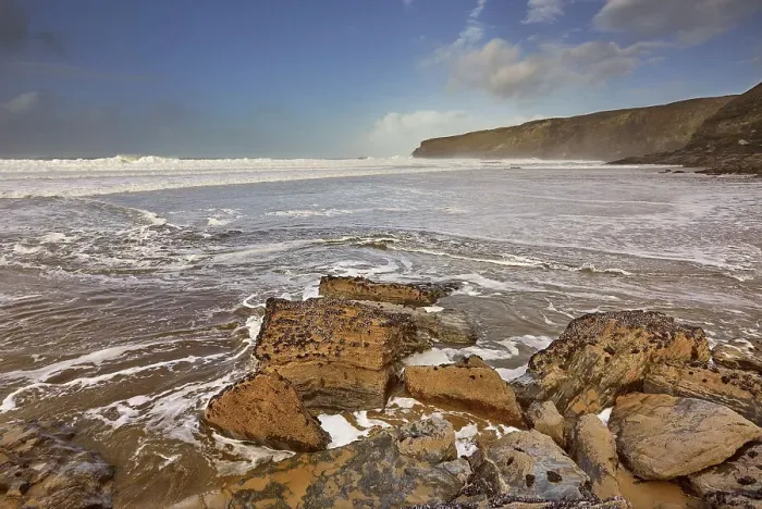 Framed Print : The sand, rocks, surf, cliffs and storm clouds of Cornwall's Atlantic coast, at Trebarwith Strand, near Tintagel, Cornwall, England, United Kingdom, Europe Framed Print : The sand, rocks, surf, cliffs and storm clouds of Cornwall's Atlantic coast, at Trebarwith Strand, near Tintagel, Cornwall, England, United Kingdom, Europe