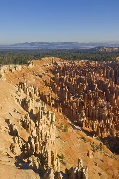 Sandstone hoodoos in Bryce Amphitheater, Inspiration Point, Bryce Canyon National Park