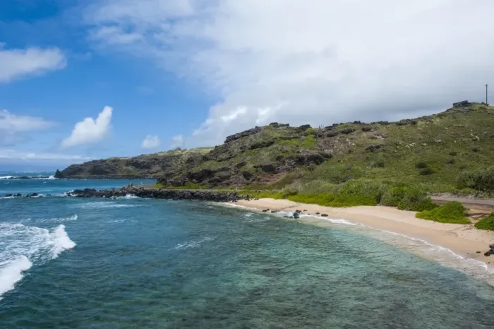 Framed Print : Sandy beach, island of Molokai, Hawaii, United States of America, Pacific Framed Print : Sandy beach, island of Molokai, Hawaii, United States of America, Pacific