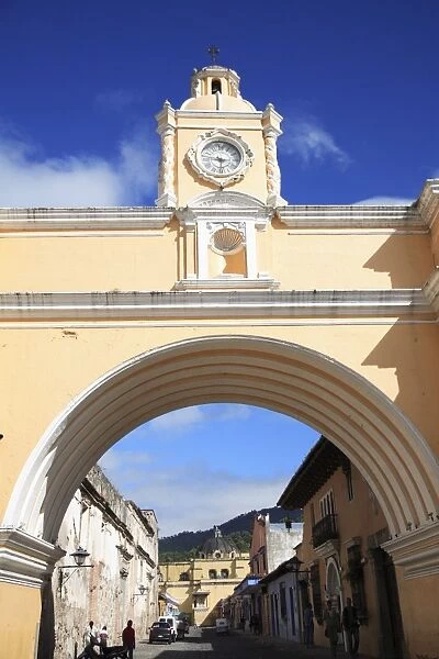Santa Catarina Arch, Antigua, UNESCO World Heritage Site, Guatemala, Central America