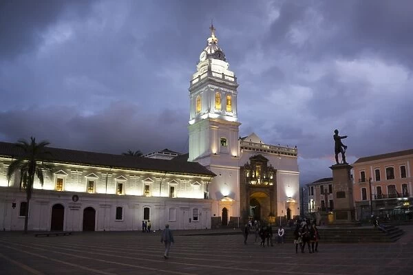 Santo Domingo Cathedral, UNESCO World Heritage Site, Quito, Ecuador, South America