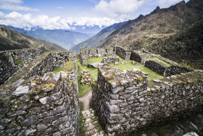 Framed Print : Sayacmarca (Sayaqmarka) Inca ruins, Inca Trail Trek day 3, Cusco Region, Peru, South Framed Print : Sayacmarca (Sayaqmarka) Inca ruins, Inca Trail Trek day 3, Cusco Region, Peru, South