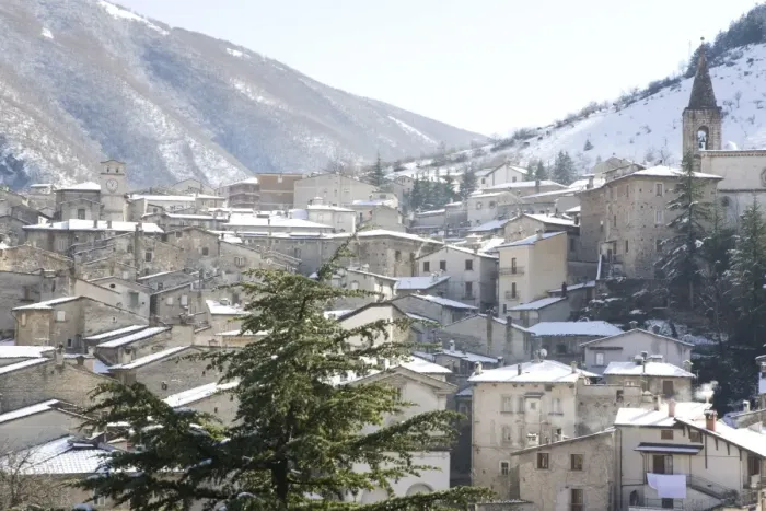 Framed Print : Scanno, Abruzzi, Italy, Europe Framed Print : Scanno, Abruzzi, Italy, Europe