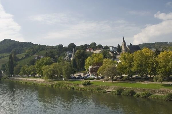 Schengen, Moselle wine route