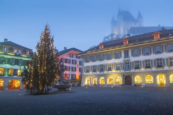 Schloss Thun and Rathausplatz, Thun, Jungfrau region, Bernese Oberland, Swiss Alps