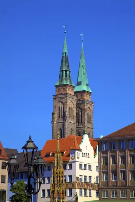 Framed Print : Schoener Brunnen Fountain, Market Square and St. Sebaldus Church, Nuremberg, Bavaria, Germany, Europe Framed Print : Schoener Brunnen Fountain, Market Square and St. Sebaldus Church, Nuremberg, Bavaria, Germany, Europe
