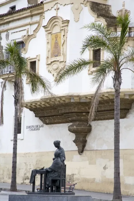 Framed Print : Sculpture and Santo Domingo Church, Medieval District, Cadiz, Andalusia, Spain, Europe Framed Print : Sculpture and Santo Domingo Church, Medieval District, Cadiz, Andalusia, Spain, Europe