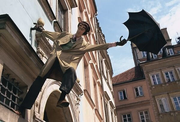 Sculpture above store in Main Square (Rynek Stavage Miastrar), Old Town