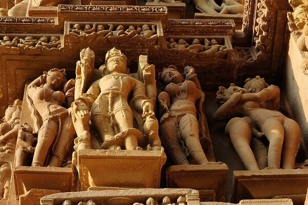 Sculptures on Jain temple, Khajuraho, UNESCO World Heritage Site, Madhya Pradesh, India, Asia