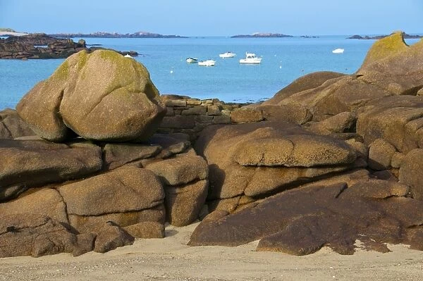 Sea and spectacular rocks, Trebeurden, Cote de Granit Rose (Pink Granite Coast)