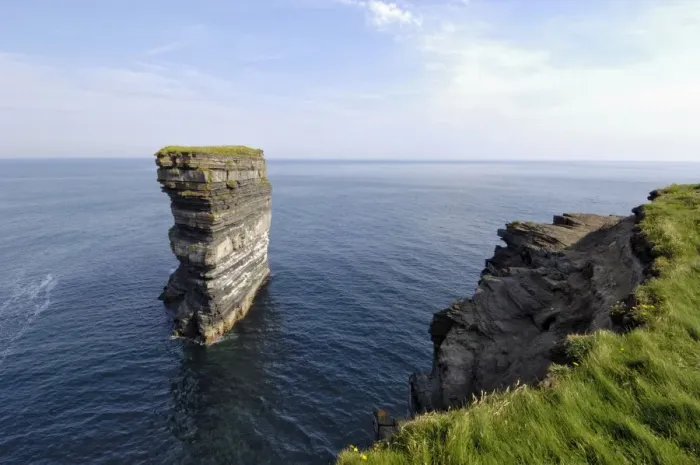 Framed Print : Sea Stack at Downpatrick Head Framed Print : Sea Stack at Downpatrick Head