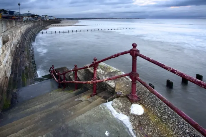 Framed Print : Sea steps and incoming tide at North Sands, Bridlington, East Riding of Yorkshire, England, United Kingdom, Europe Framed Print : Sea steps and incoming tide at North Sands, Bridlington, East Riding of Yorkshire, England, United Kingdom, Europe