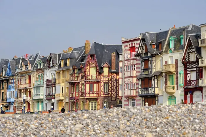 Framed Print : Sea front villas seen from the shingle beach, Mers-Les-Bains, Somme department, Picardie region, France, Europe Framed Print : Sea front villas seen from the shingle beach, Mers-Les-Bains, Somme department, Picardie region, France, Europe
