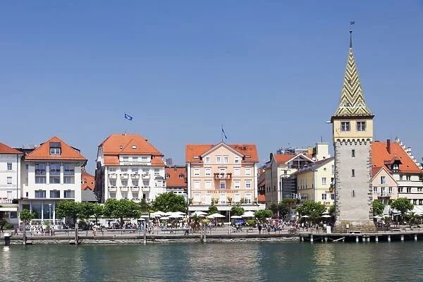 Seafront of the old town with Mangturm tower and port, Lindau, Lake Constance (Bodensee), Bavaria, Germany, Europe