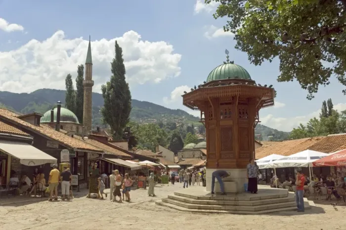 Framed Print : Sebilj fountain, Bascarsija market, Sarajevo, Bosnia, Bosnia-Herzegovina, Europe Framed Print : Sebilj fountain, Bascarsija market, Sarajevo, Bosnia, Bosnia-Herzegovina, Europe