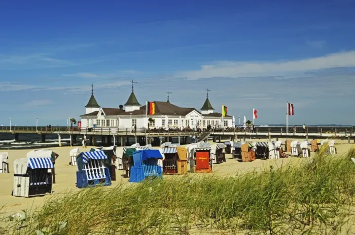 Framed Print : Seebruecke Ahlbeck, Ahlbeck, Usedom, Mecklenburg-Vorpommern, Germany, Baltic Sea, Europe Framed Print : Seebruecke Ahlbeck, Ahlbeck, Usedom, Mecklenburg-Vorpommern, Germany, Baltic Sea, Europe