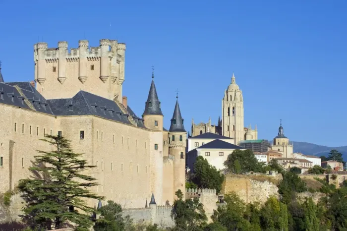 Framed Print : Segovia Castle and Gothic style Segovia Cathedral built in 1577, UNESCO World Heritage Site Framed Print : Segovia Castle and Gothic style Segovia Cathedral built in 1577, UNESCO World Heritage Site