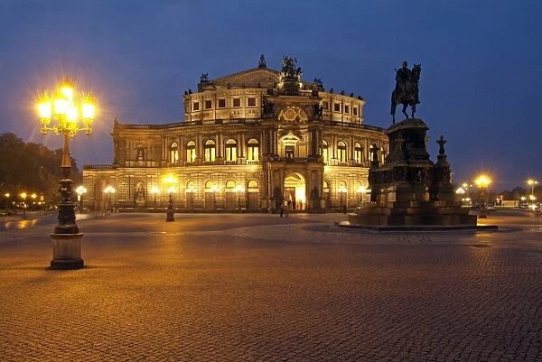 Semper Opera, Dresden, Saxony, Germany, Europe