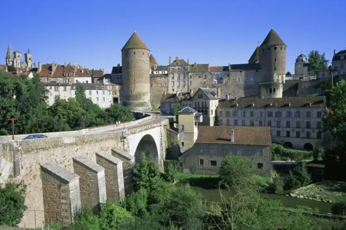 Framed Print : Semur, Bourgogne (Burgundy), France, Europe Framed Print : Semur, Bourgogne (Burgundy), France, Europe
