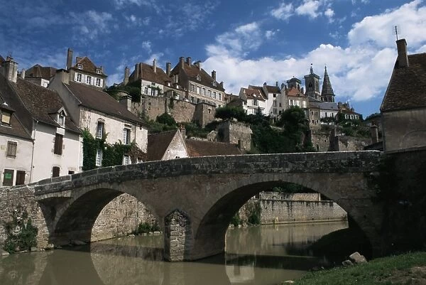 Semur-en-Auxois, Cotes d Or, Burgundy, France, Europe