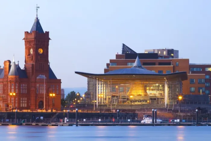 Framed Print : The Senedd (Welsh National Assembly Building) and Pier Head Building, Cardiff Bay Framed Print : The Senedd (Welsh National Assembly Building) and Pier Head Building, Cardiff Bay