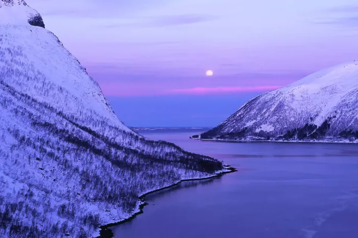 Framed Print : Senja island at dawn, Troms og Finnmark, north west Norway, Scandinavia, Europe Framed Print : Senja island at dawn, Troms og Finnmark, north west Norway, Scandinavia, Europe