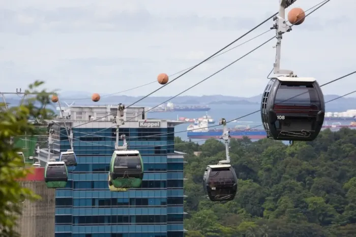Framed Print : Sentosa Island cable cars approaching Mount Faber Point Framed Print : Sentosa Island cable cars approaching Mount Faber Point