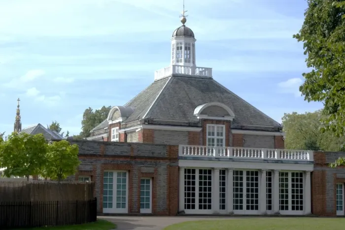 Framed Print : The Serpentine Gallery, Kensington Gardens, London W2, England, United Kingdom, Europe Framed Print : The Serpentine Gallery, Kensington Gardens, London W2, England, United Kingdom, Europe