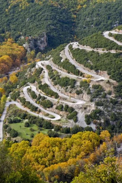 Framed Print : Serpentine road in the Zagorohroia mountains, Greece, Europe Framed Print : Serpentine road in the Zagorohroia mountains, Greece, Europe