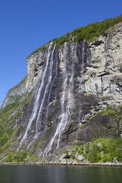 Seven Sisters waterfall, Geiranger Fjord, UNESCO World Heritage Site, Geiranger, More og Romsdal, Norway, Scandinavia, Europe
