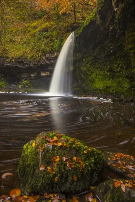 Framed Print : Sgwd Gwladys (Lady Falls), Afon Pyrddin, near Pontneddfechan, Brecon Beacons National Park, Powys, Wales, United Kingdom, Europe Framed Print : Sgwd Gwladys (Lady Falls), Afon Pyrddin, near Pontneddfechan, Brecon Beacons National Park, Powys, Wales, United Kingdom, Europe