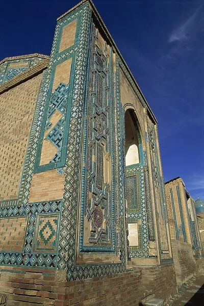 Shadi Mulk Aka mausoleum, Shah i Zindah cemetery for Timurid royal family