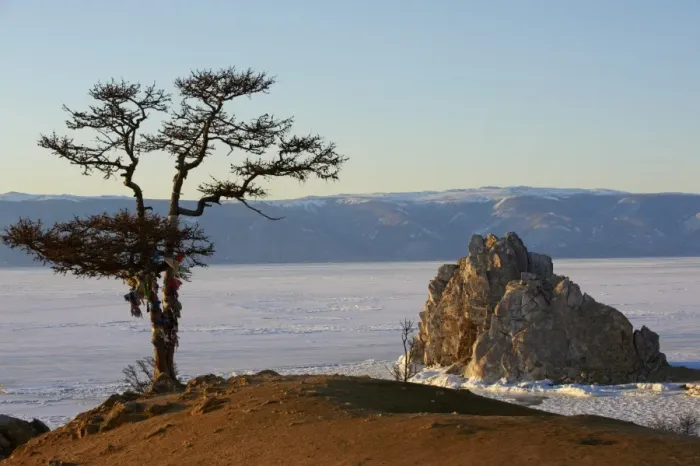 Framed Print : Shaman rock, Maloe More (Little Sea), frozen lake during winter, Olkhon island, Lake Baikal, UNESCO World Heritage Site, Irkutsk Oblast, Siberia, Russia, Eurasia Framed Print : Shaman rock, Maloe More (Little Sea), frozen lake during winter, Olkhon island, Lake Baikal, UNESCO World Heritage Site, Irkutsk Oblast, Siberia, Russia, Eurasia