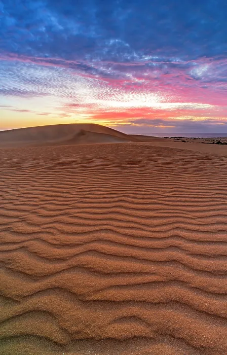 Framed Print : Shaped sand dunes at dawn, Corralejo Natural Park, Fuerteventura, Canary Islands, Spain Framed Print : Shaped sand dunes at dawn, Corralejo Natural Park, Fuerteventura, Canary Islands, Spain